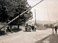 Mitnica na Ksaverskoj cesti, Zagreb 1930. godine (Foto Vladimir Horvat)